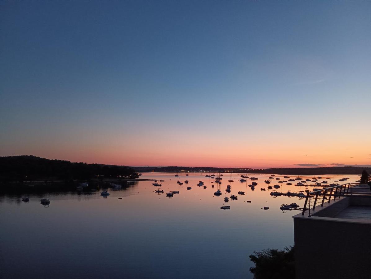 Penthouse Sunset Leilighet Medulin Eksteriør bilde